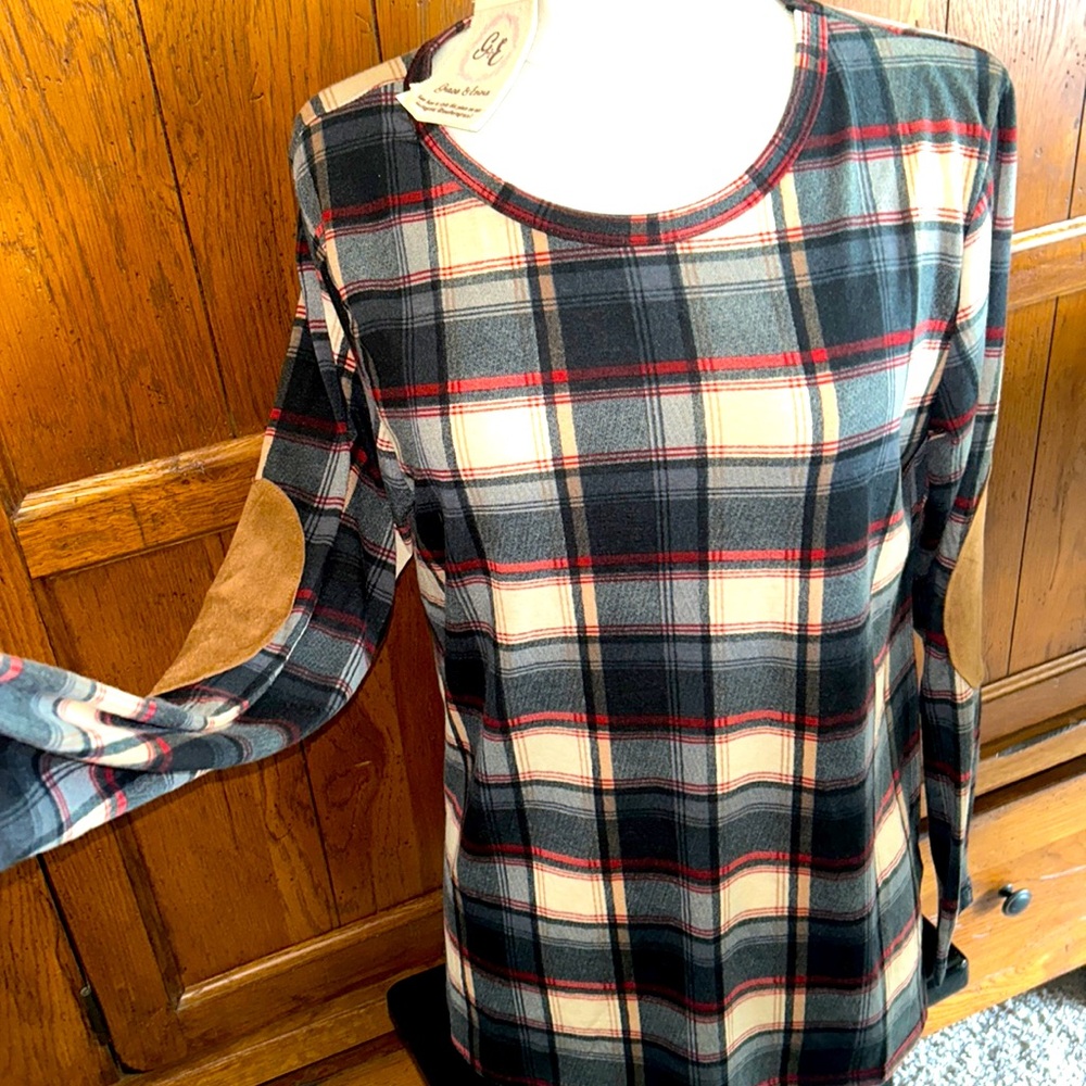NWTโญ๏ธAdorable๐FALL Plaid TOP Button-up Back๐Tan Elbow Patches by Grace & Emma